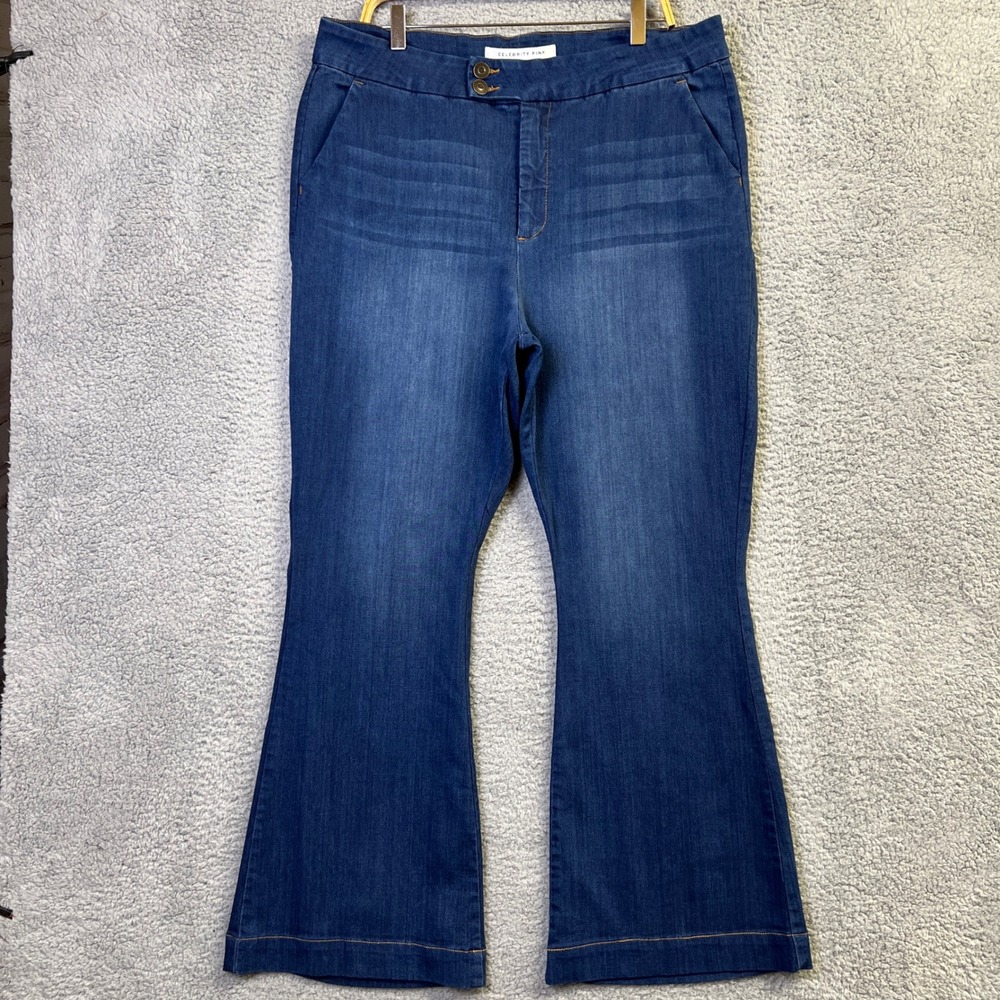 Celebrity Pink Jeans Women Plus 18 Blue Denim Dark Wash Fading High Rise Flare